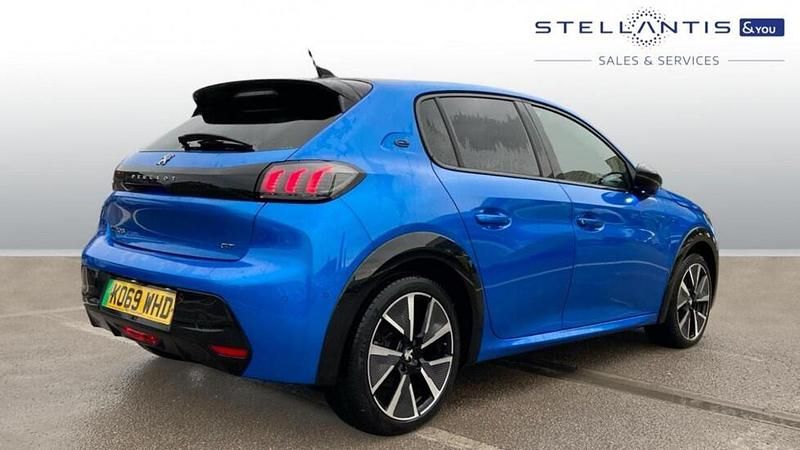 Used Peugeot e-208 GT 98 kW (134 HP) 2020 Blue Hatchback