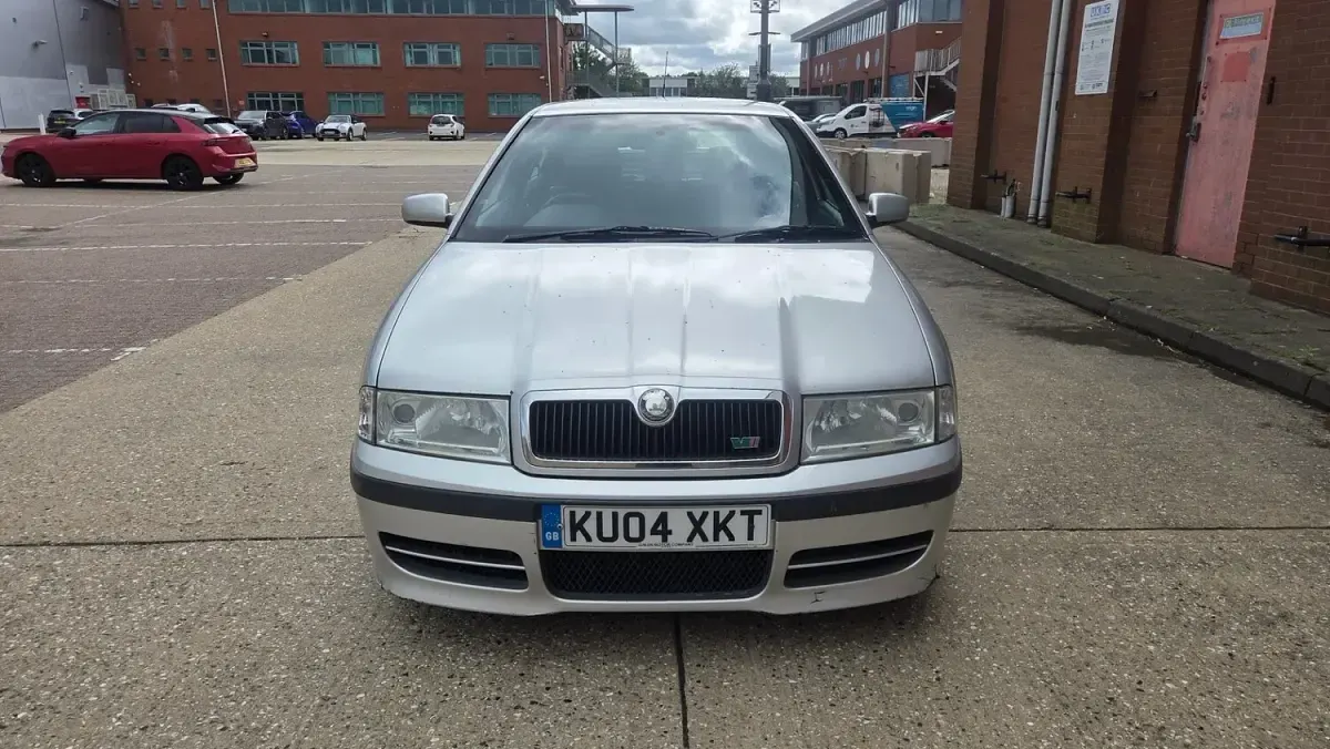Used Skoda Octavia RS 180 HP (132 kW) 2004 Silver Hatchback