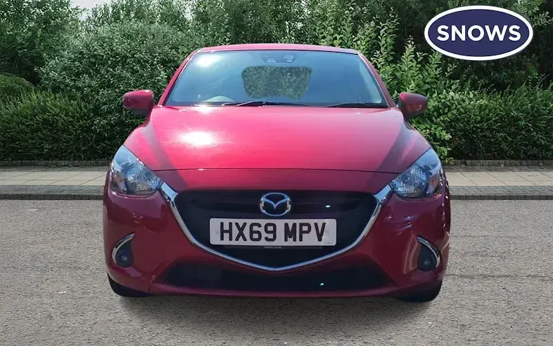 Used Mazda 2 90 HP (66 kW) 2019 Red Hatchback
