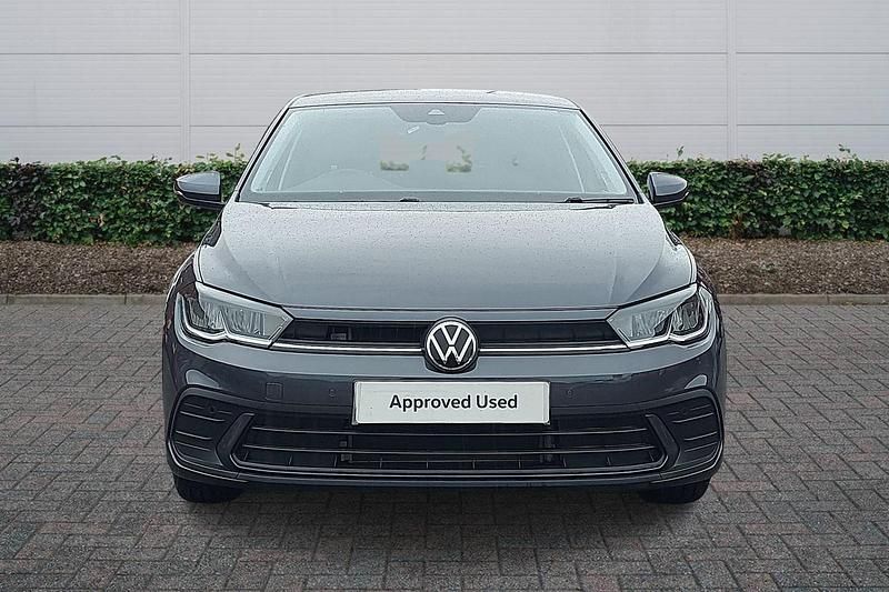 Used VW Polo Life 95 HP (69 kW) 2023 Grey Hatchback