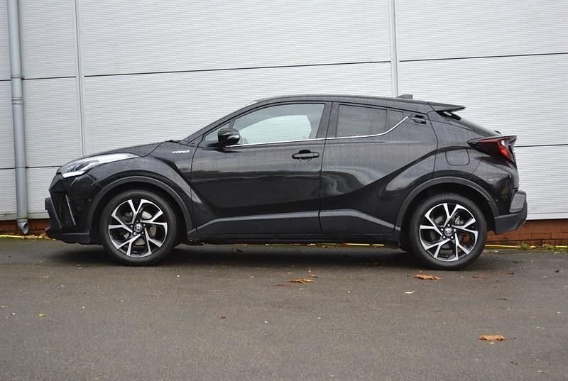 Used Toyota C-HR Design 122 HP (89 kW) 2020 Black SUV