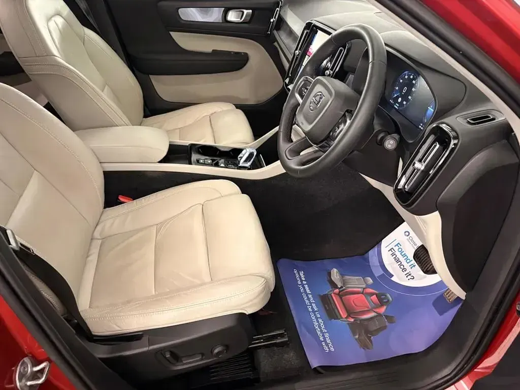 Used Volvo XC40 Plus 2022 Red SUV