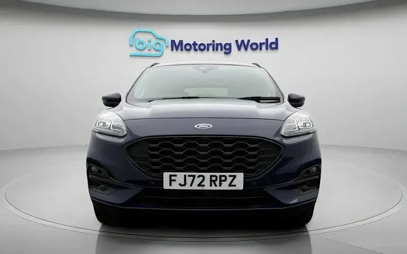 Used Ford Kuga ST-Line 225 HP (165 kW) 2022 Blue SUV