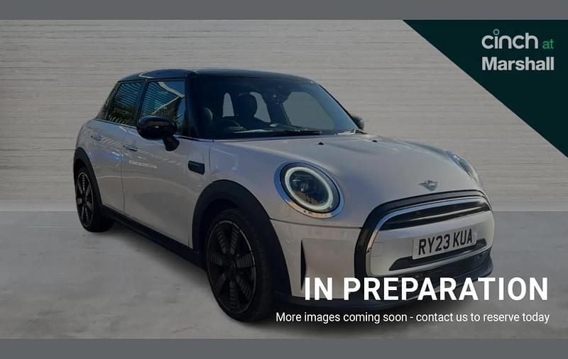 White Used 2023 Mini Cooper Comfort Hatchback | £22,188 (A bit pricey) - Image 1/4