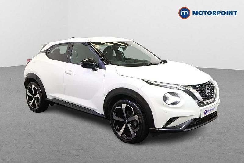 White Used 2023 Nissan Juke Tekna SUV | £16,249 (Fair price) - Image 1/4