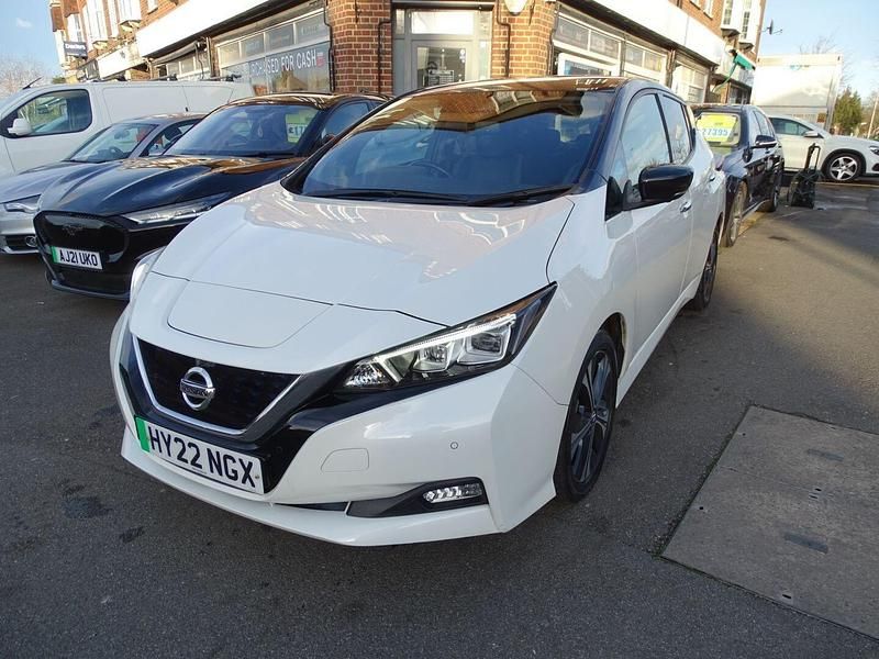 Used Nissan Leaf Tekna 110 kW (150 HP) 2022 White Hatchback