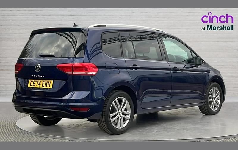 Used VW Touran Match 150 HP (110 kW) 2024 Blue MPV