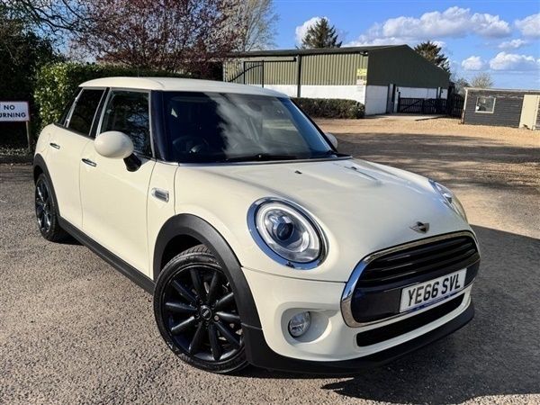 White Used 2016 Mini Cooper Hatch Hatchback | £8,995 (Fair price) - Image 1/1