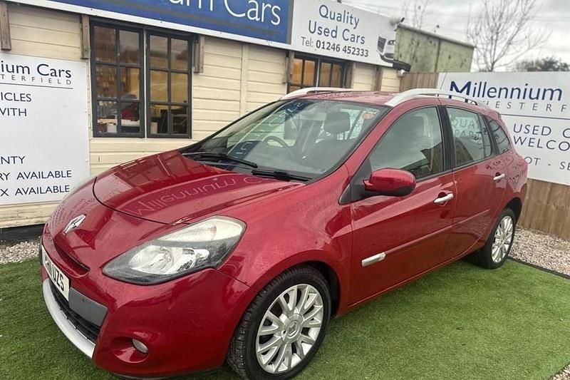 Used 2011 Renault Clio II Dynamique Estate | £3,795 (Fair price) - Image 1/1