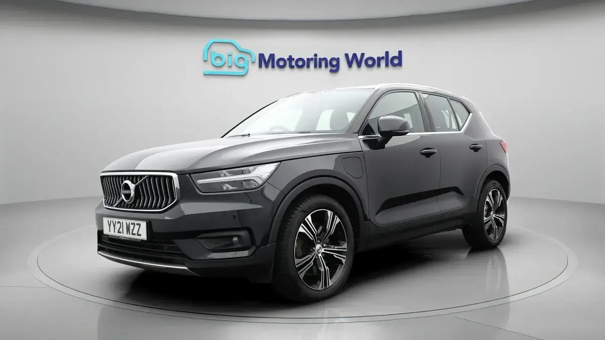 Used Volvo XC40 Inscription 208 HP (152 kW) 2021 SUV