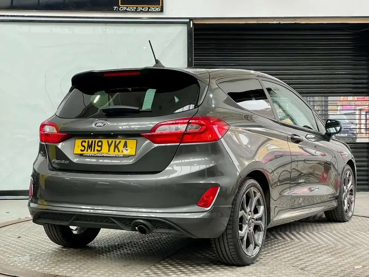 Used Ford Fiesta ST-Line 100 HP (73 kW) 2019 Grey Hatchback