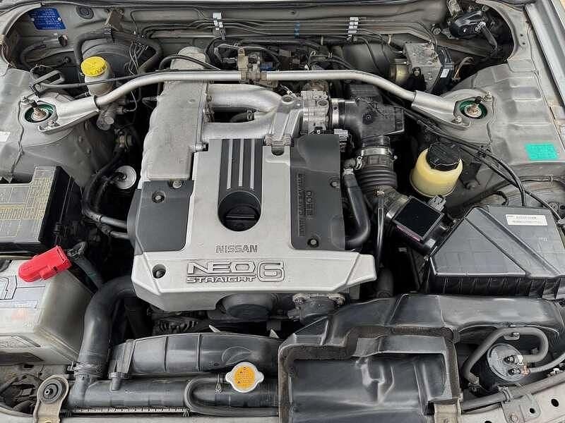 Image 3/4