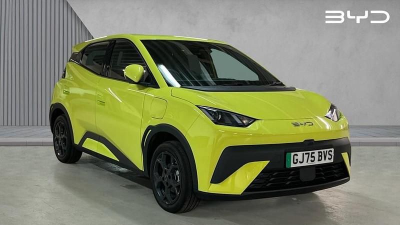 New BYD Dolphin Surf Boost 64 kW (88 HP) 2025 Metallic  lime green Hatchback