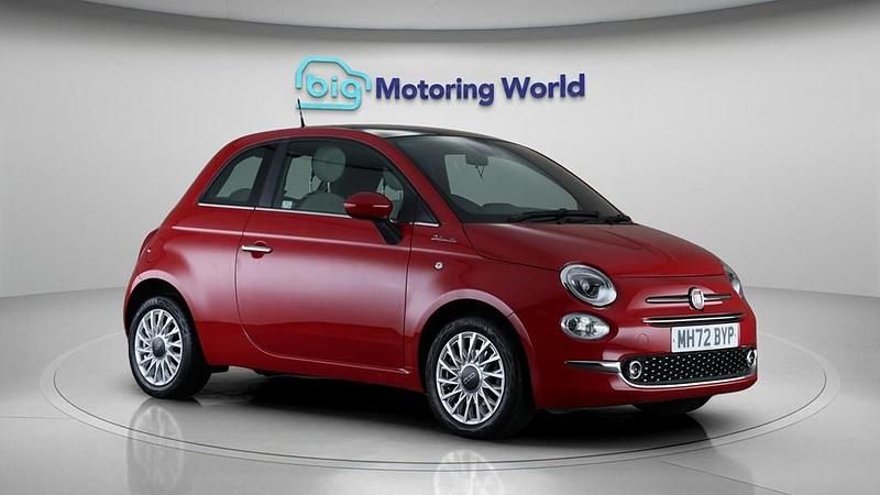 Used Fiat 500 Dolcevita 70 HP (51 kW) 2023 Red Hatchback