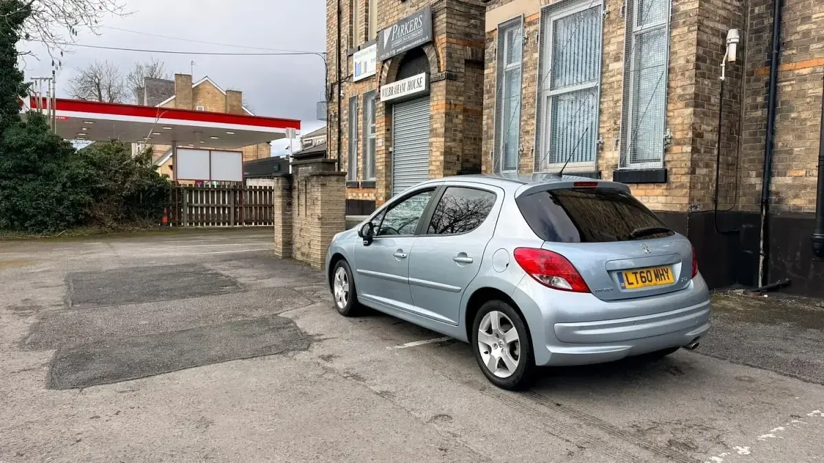 Used Peugeot 207 Sport 120 HP (88 kW) 2010 Blue Hatchback