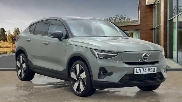 Used 2025 Volvo EC40 Ultra SUV | £35,950 (A bit pricey) - Image 1/4
