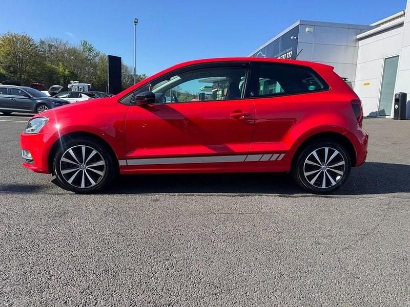 Used VW Polo Beats 60 HP (44 kW) 2017 Red Hatchback