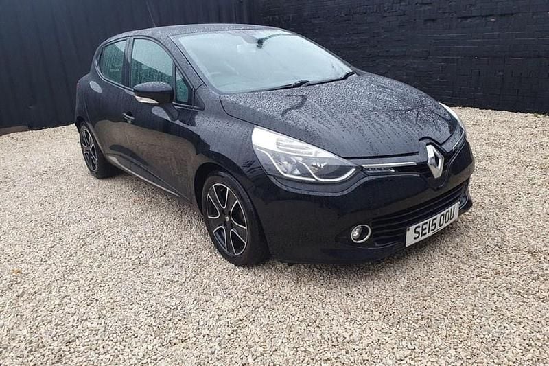 Black Used 2015 Renault Clio IV Dynamique Hatchback | £3,222 (Good price) - Image 1/1