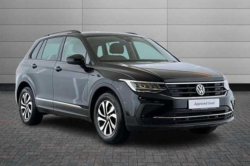Black Used 2022 VW Tiguan Active SUV | £22,490 (Fair price) - Image 1/4