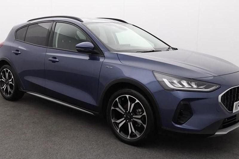 Used Ford Focus Active 155 HP (114 kW) 2022 Blue Hatchback