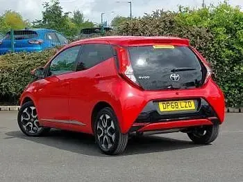 Used Toyota Aygo X-plore 69 HP (50 kW) 2018 Red Hatchback