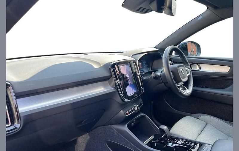 Used Volvo XC40 Plus 163 HP (119 kW) 2023 Thunder grey SUV