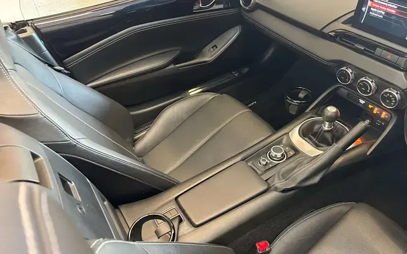 Used Mazda MX5 Inclusive 184 HP (135 kW) 2022 Blue Cabriolet