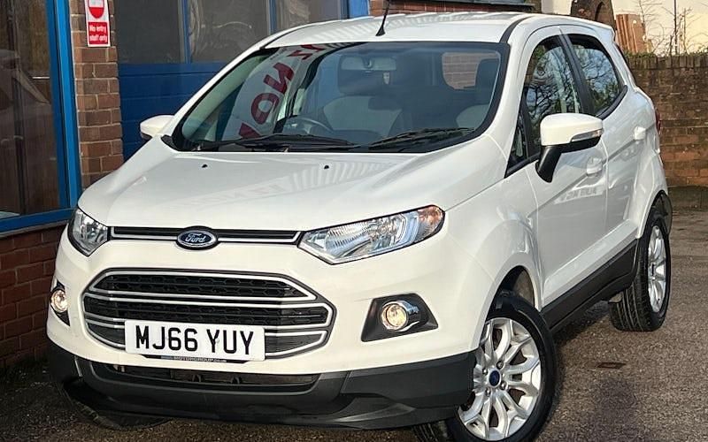 Used Ford Ecosport Zetec 111 HP (81 kW) 2016 White SUV