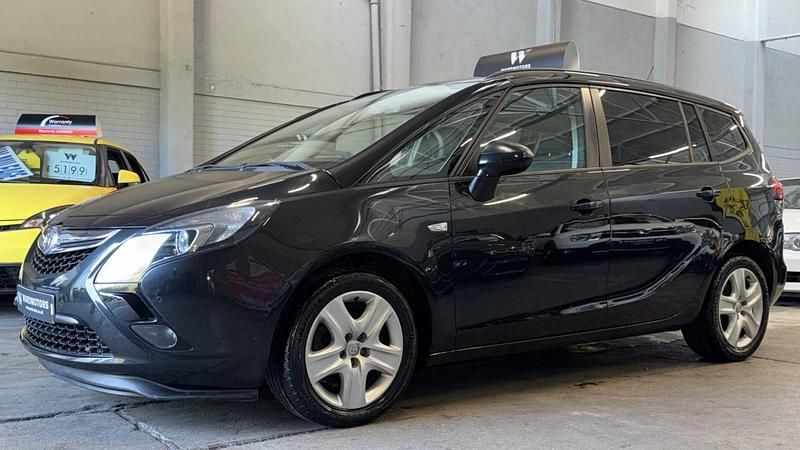 Black Used 2013 Vauxhall Zafira Tourer MPV | £4,549 (Fair price) - Image 1/4