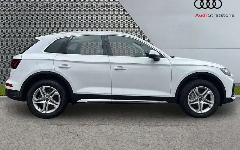 Used Audi Q5 Sport 204 HP (150 kW) 2024 White SUV