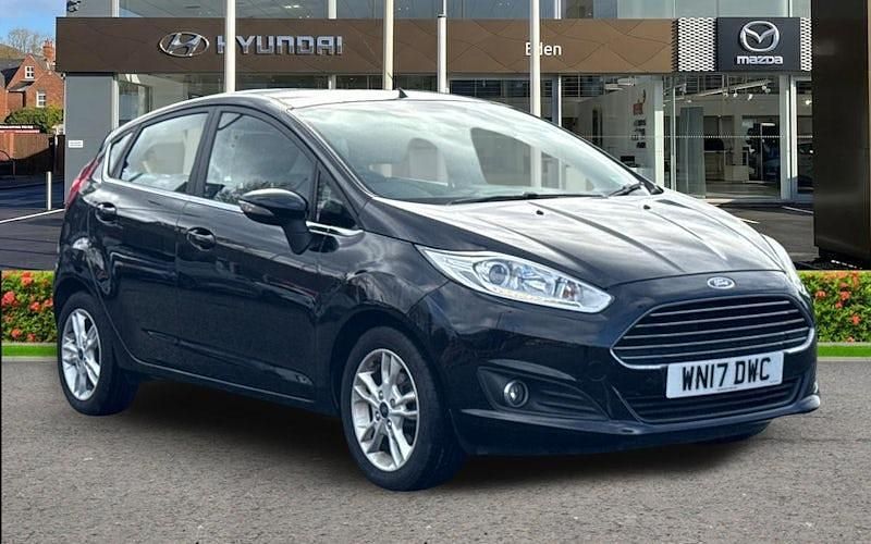 Used Ford Fiesta Zetec 101 HP (74 kW) 2017 Black Hatchback