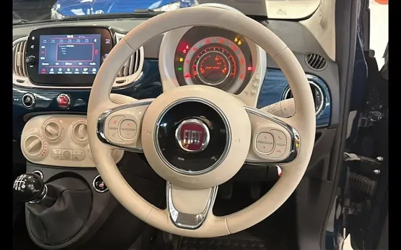 Used Fiat 500 69 HP (50 kW) 2023 Blue Hatchback