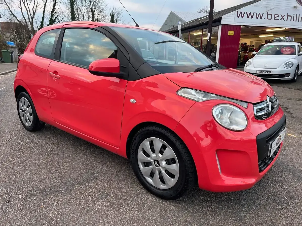 Used Citroën C1 Feel 68 HP (50 kW) 2014 Orange Hatchback