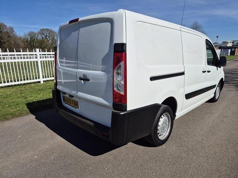 Used Toyota Proace H1 128 HP (94 kW) 2016 White MPV