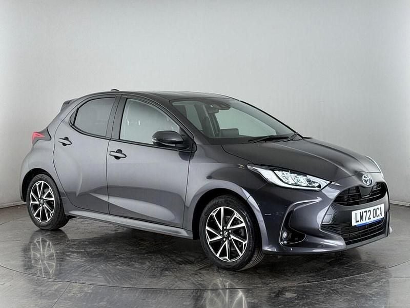 Grey Used 2022 Toyota Yaris Hybrid Design Hatchback | £16,400 (Good price) - Image 1/3