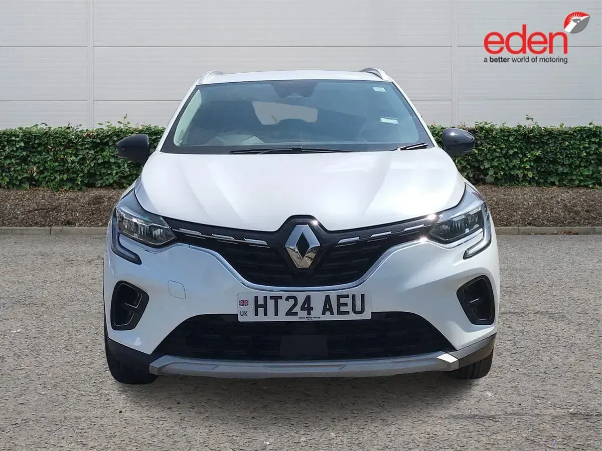 Used Renault Captur Techno 91 HP (66 kW) 2024 White SUV