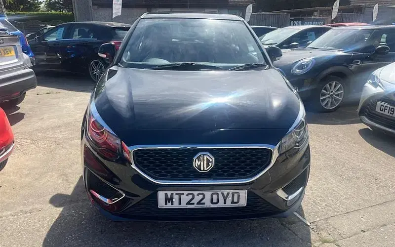 Begagnad MG MG3 Exclusive 106 HK (77 kW) 2024 Halvkombi