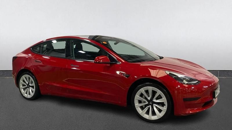 Used Tesla Model 3 RWD 180 kW (245 HP) 2022 Red Sedan