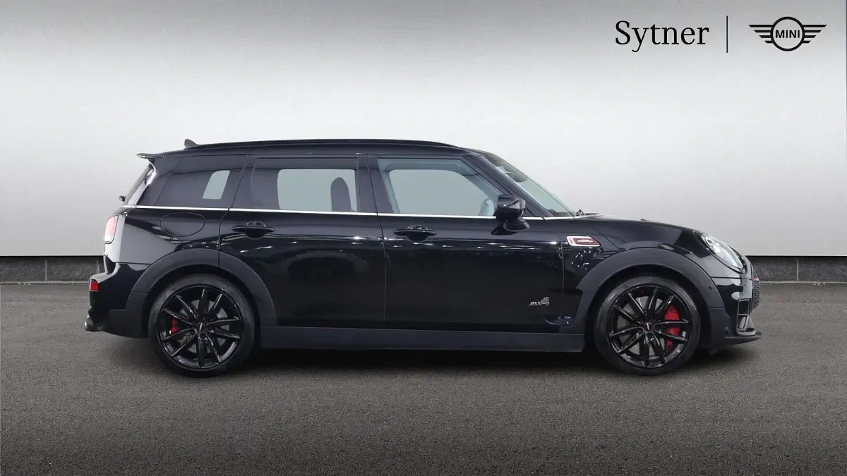 Used Mini John Cooper Works Clubman 306 HP (225 kW) 2019 Black Estate