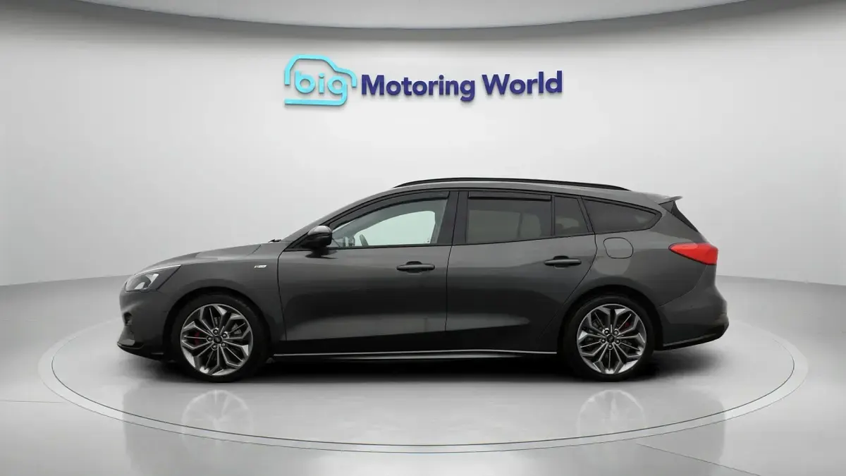 Used Ford Focus ST-Line X 150 HP (110 kW) 2020 Grey Estate