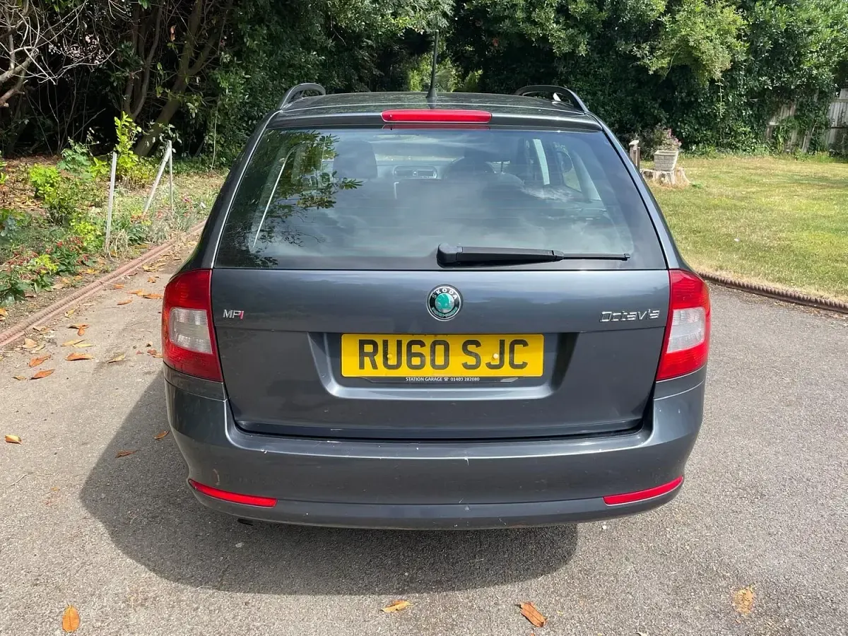 Used Skoda Octavia SE 2011 Grey Estate