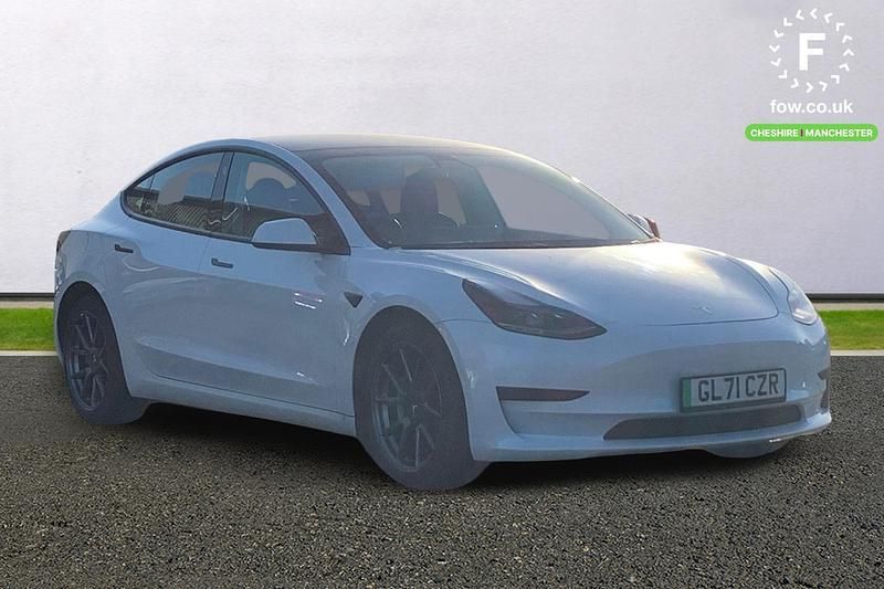 White Used 2021 Tesla Model 3 Standard Range Sedan | £17,099 (Fair price) - Image 1/3