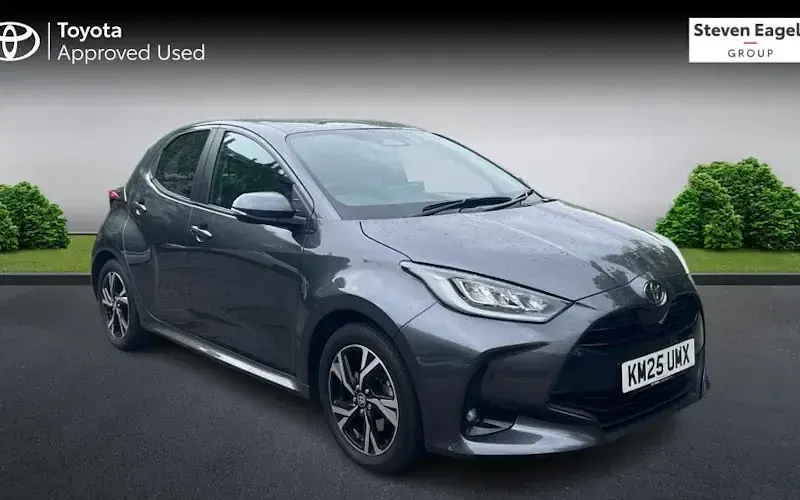 Used Toyota Yaris Design 116 HP (85 kW) 2025 Hatchback