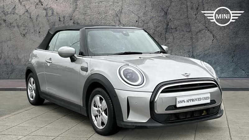 Used Mini Cooper Classic 134 HP (98 kW) 2023 Silver Hatchback