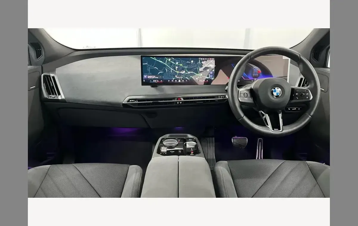 New BMW iX M Sport 300 kW (408 HP) 2025 Black sapphire metallic paint SUV
