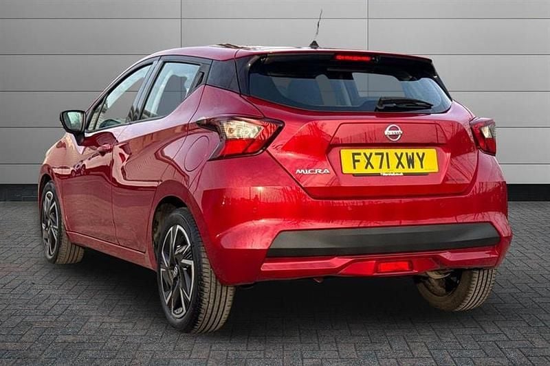 Used Nissan Micra Acenta 92 HP (67 kW) 2021 Red Hatchback