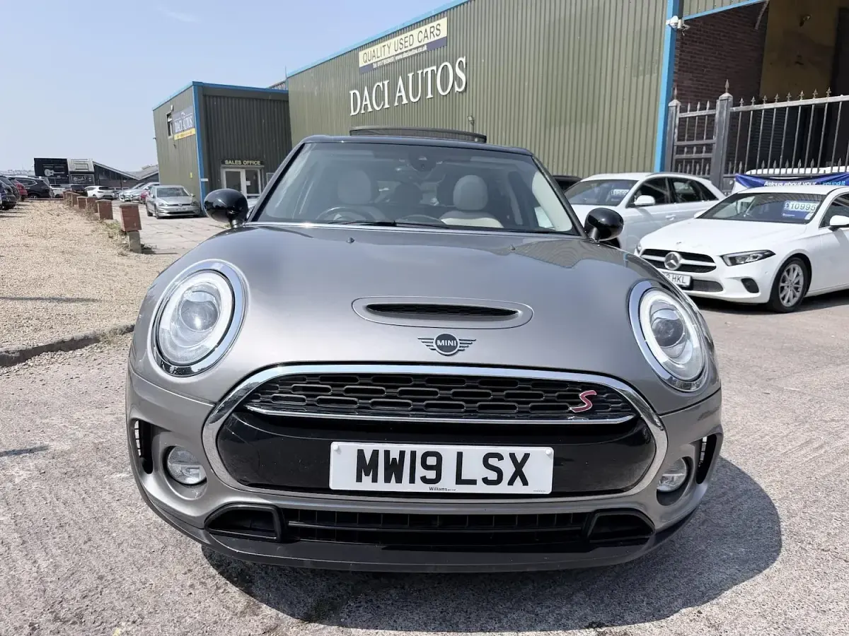 Used Mini Cooper Clubman 2019 Silver Estate