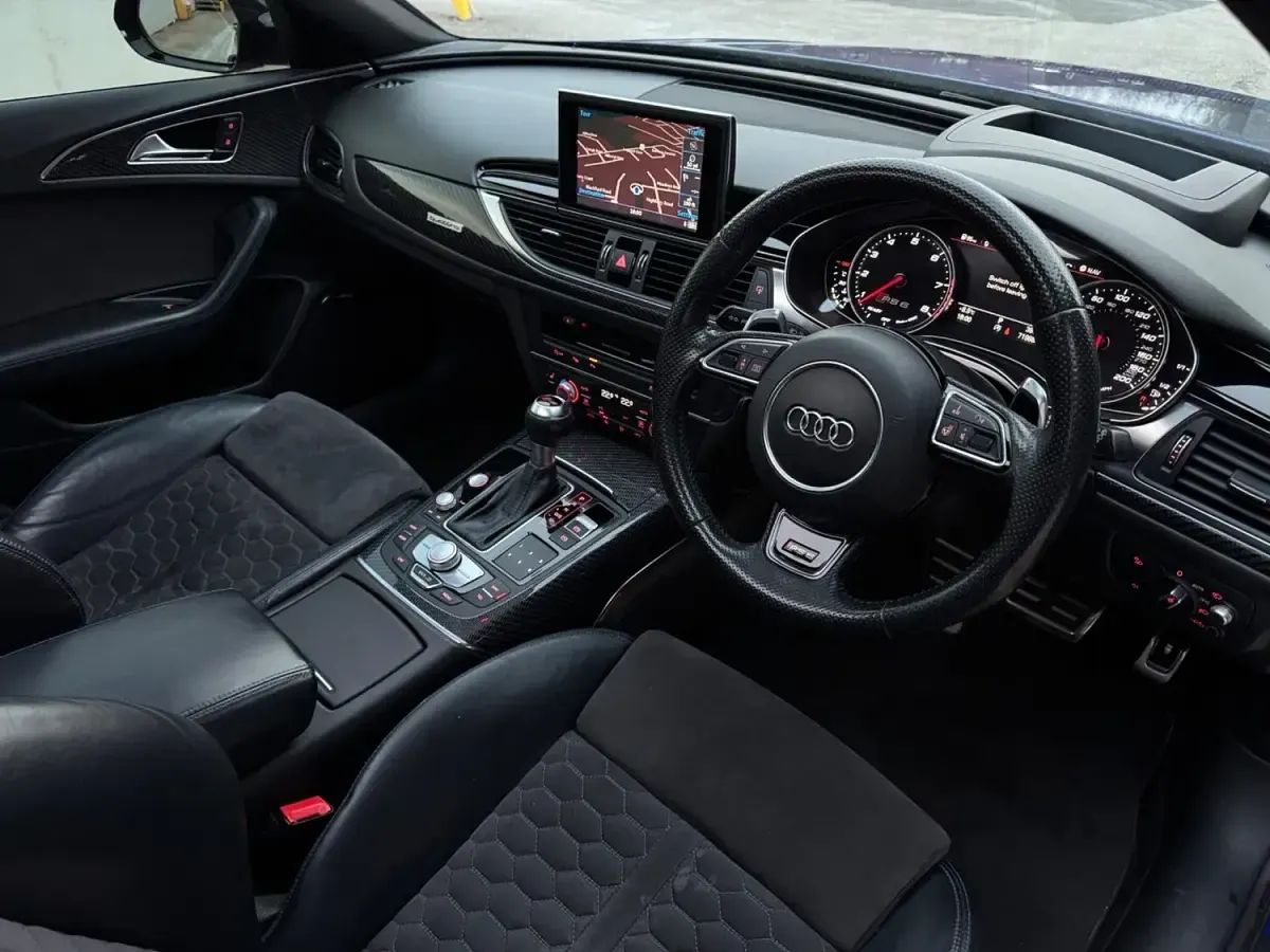 Used Audi RS6 Performance 2017 Blue Estate