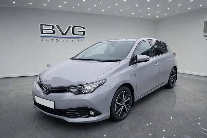 Used Toyota Auris Hybrid Design 136 HP (100 kW) 2018