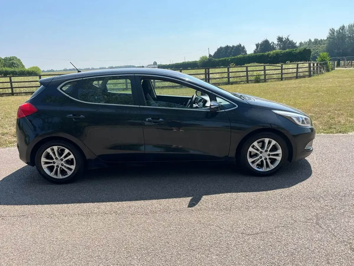 Used Kia Ceed 2015 Black Hatchback